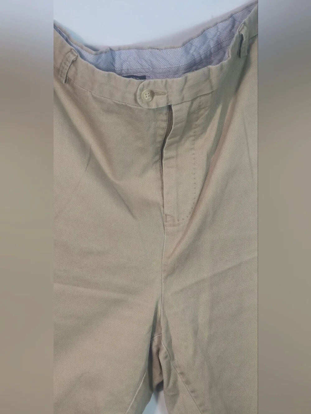 Kirkland Signature Men's Tan Flat-Front Shorts